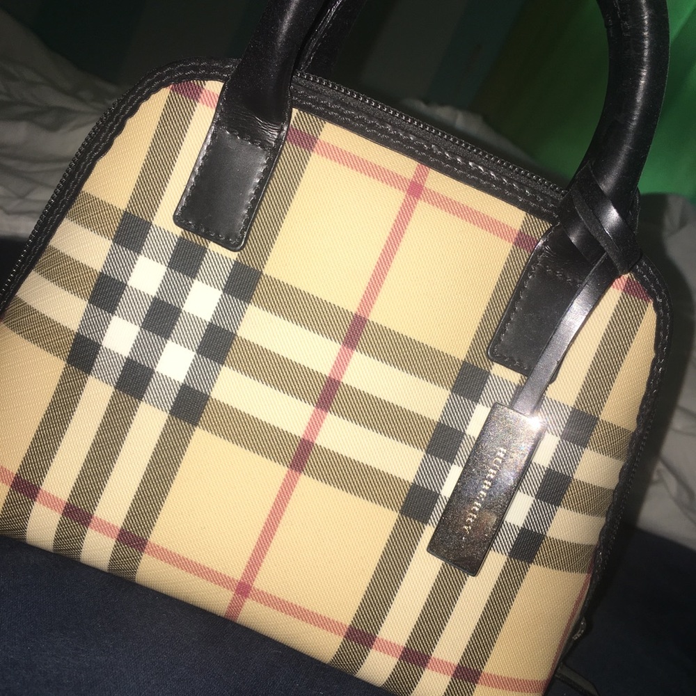 BurBerry Purse